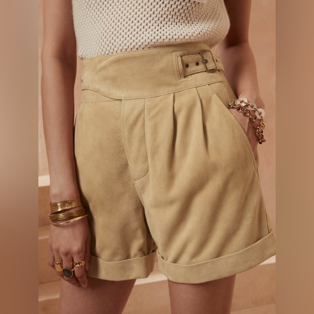 BANANA REPUBLIC HERITAGE SUEDE EXPLORER SHORT LIGHT KHAKI SIZE 6